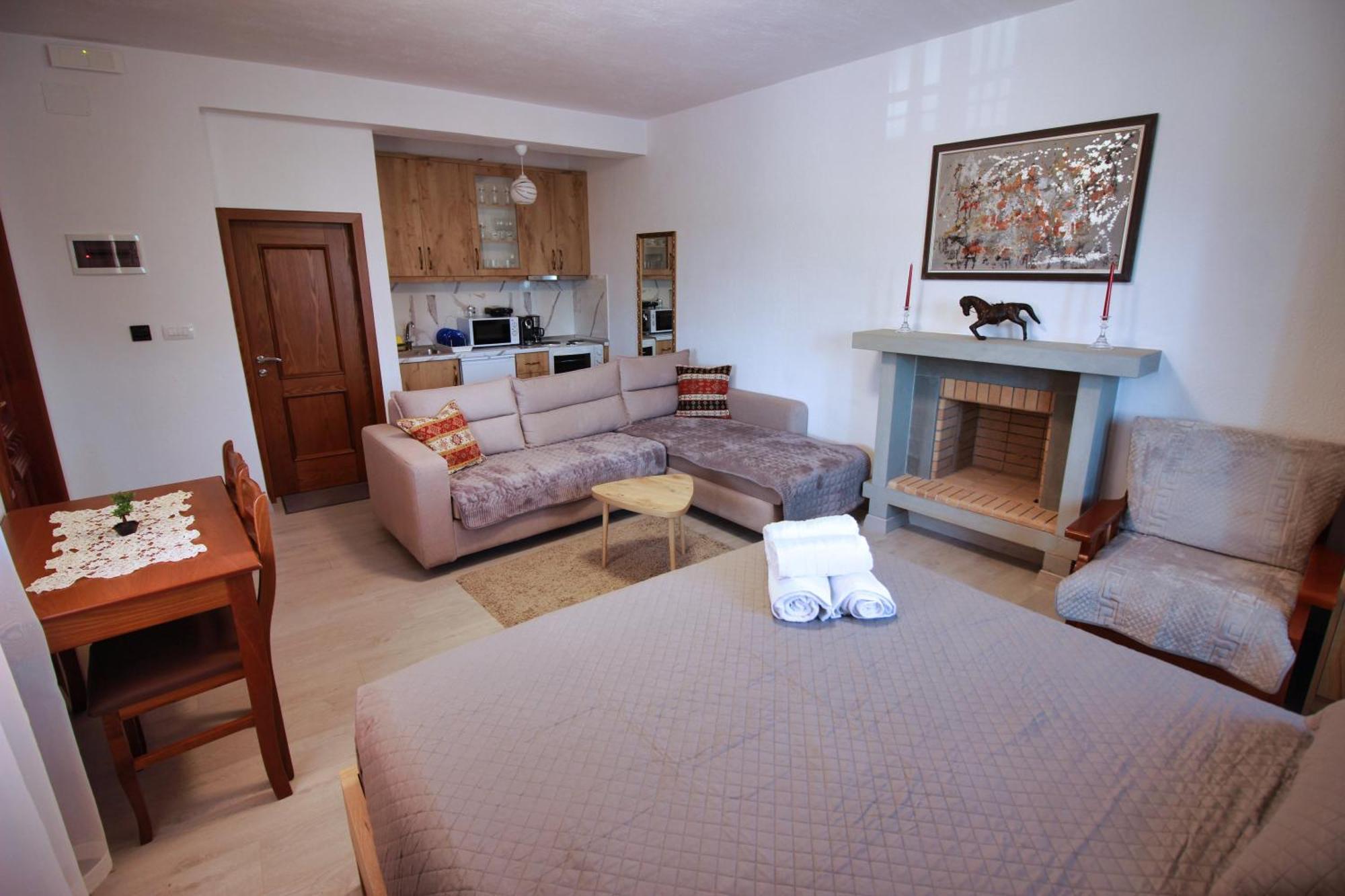 Emblematic House Apartment 4 Gjirokaster Exterior photo