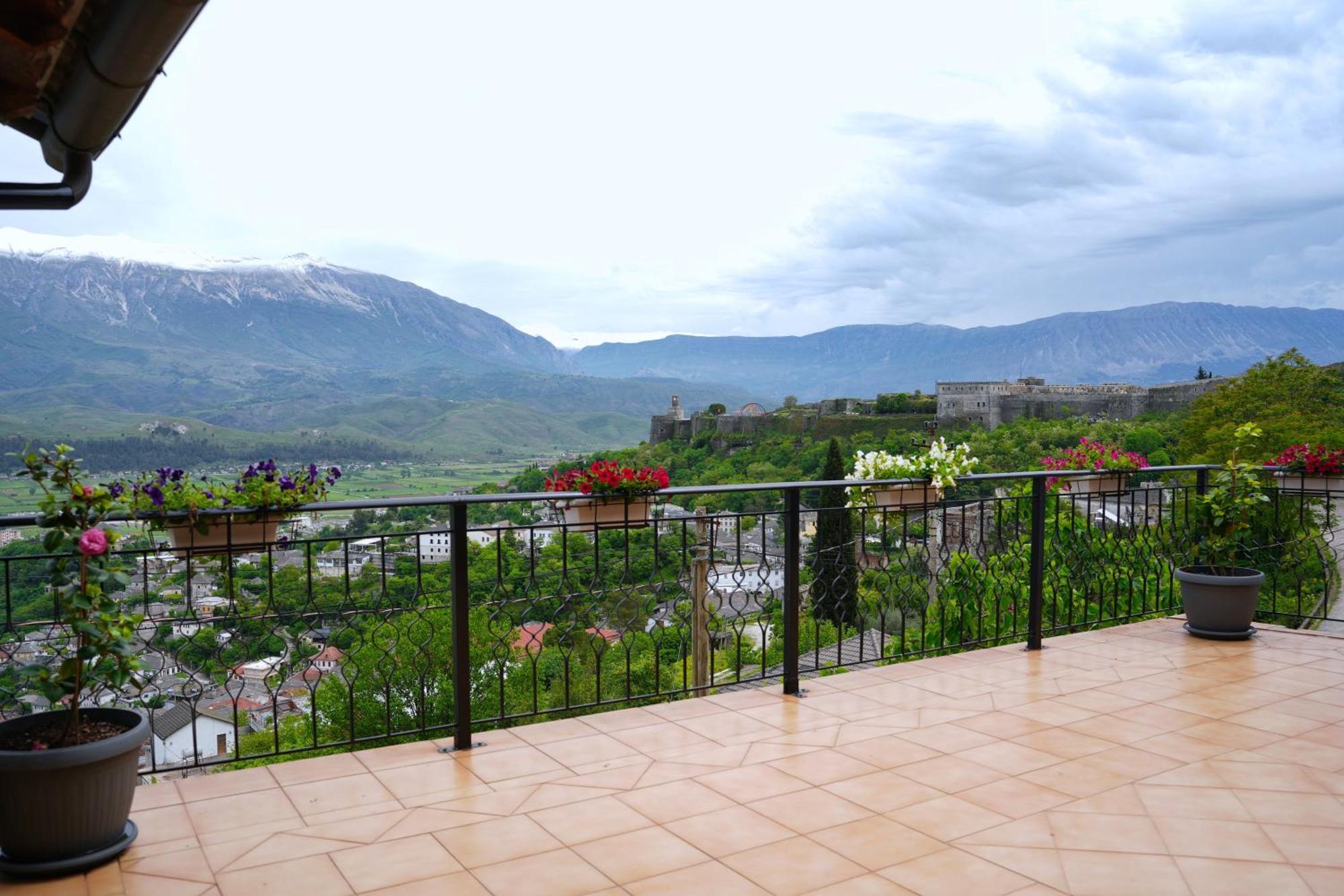 Emblematic House Apartment 4 Gjirokaster Exterior photo