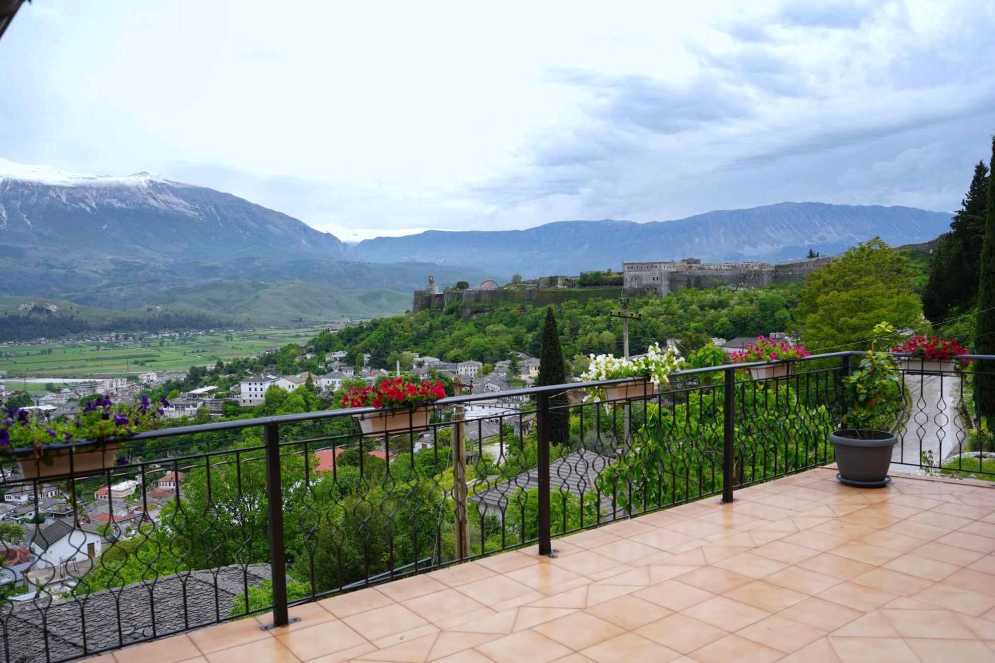 Emblematic House Apartment 4 Gjirokaster Exterior photo